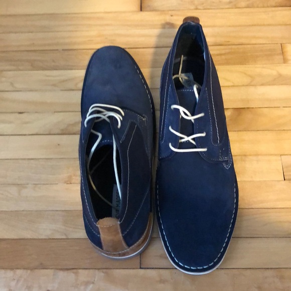 Navy Steve Madden Chuka Boot - Picture 3 of 4